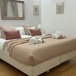 Guest house Sweet Saint Paul 4*